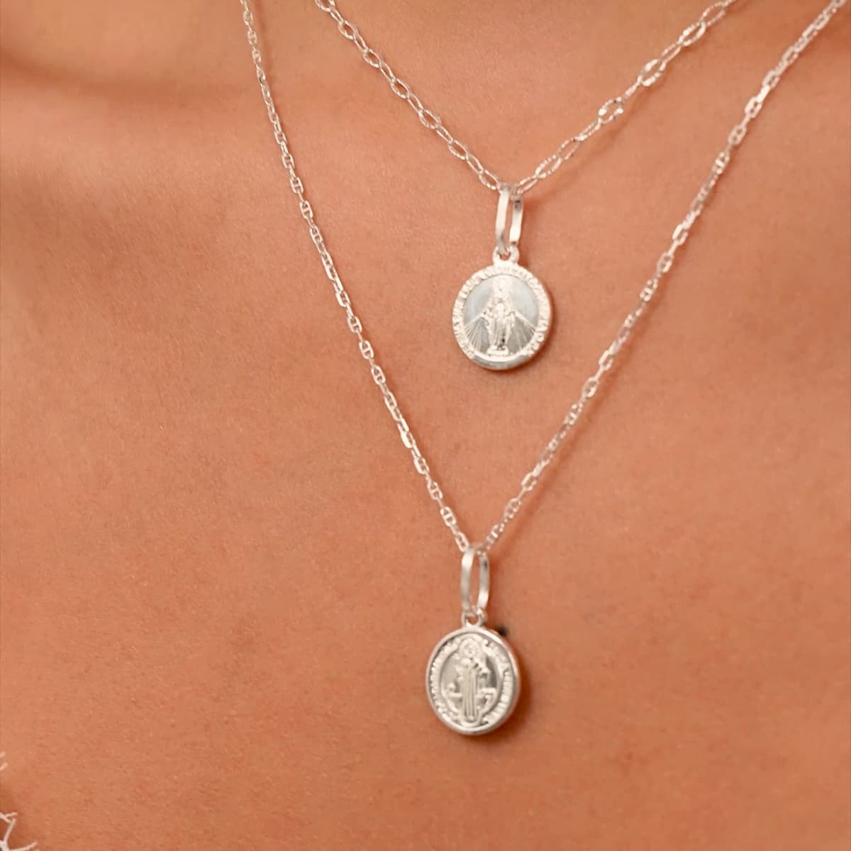 Dije Milagrosa Virgen María Plata Ley 925 mujer — NO INCLUYE CADENA