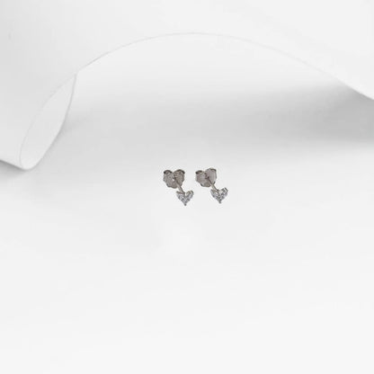 Aretes Topos Heart 2x3 mm Plata Ley 925 fondo blanco