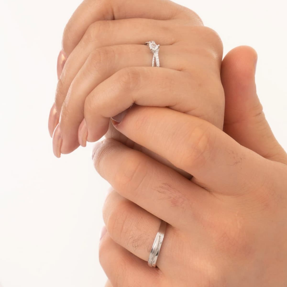 Argollas Amor Infinito ajustables Plata Ley 925 puesta pareja