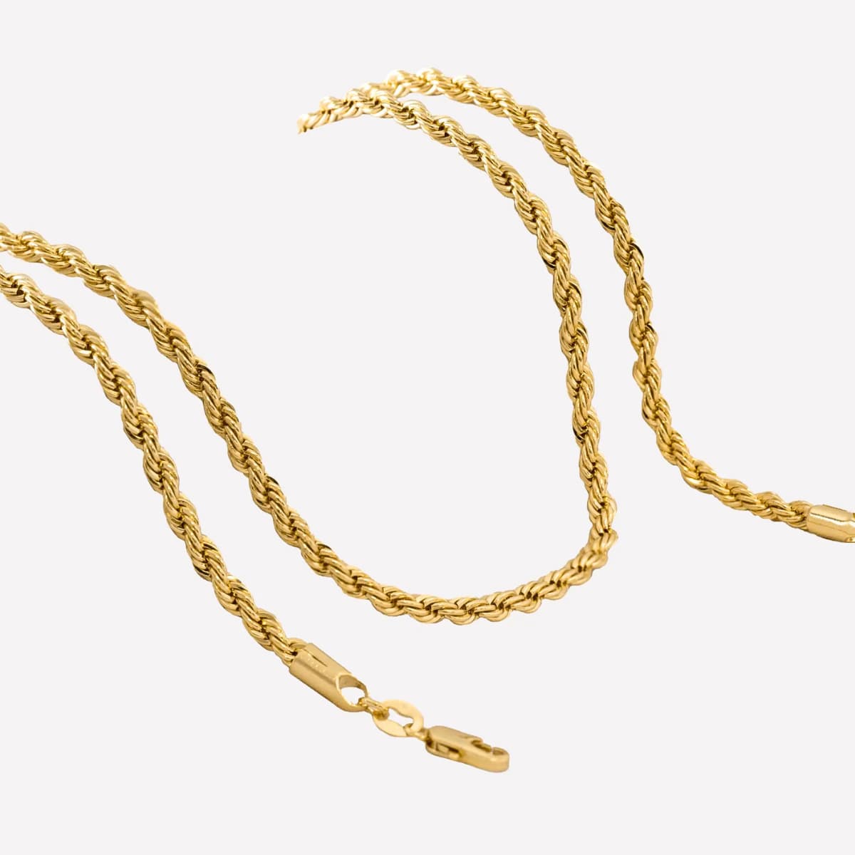 Cadena Lazo 3 mm 65 cm Oro Laminado 18K detalle cierre