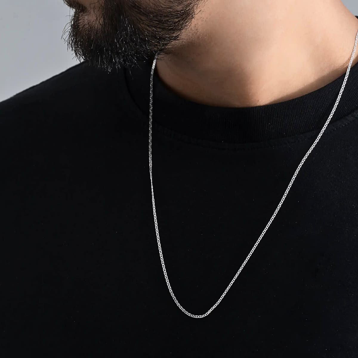 Cadena Marine 1,5 mm 65 cm Plata Ley 925 puesta en hombre