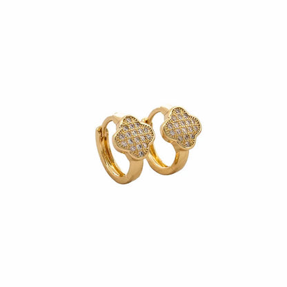 Candongas Clover Luxe 12 mm – Oro Laminado 18K | OM JOYERÍA