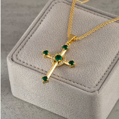Dije Cruz Verde Esmeraldas Oro Laminado 18K - Con cadena
