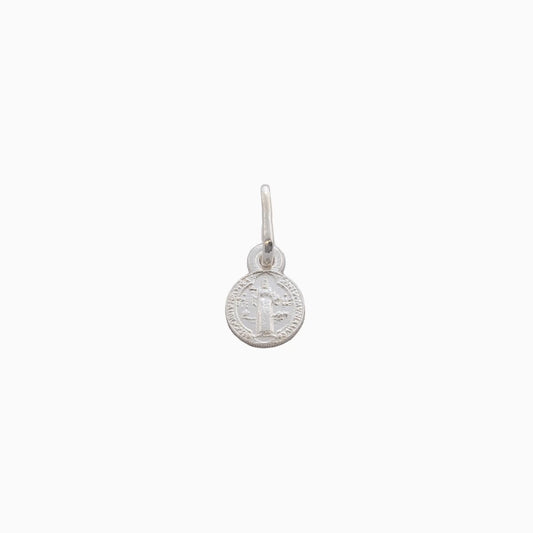 Dije Mini San Benito XS 0,8 cm Plata Ley 925 fondo blanco
