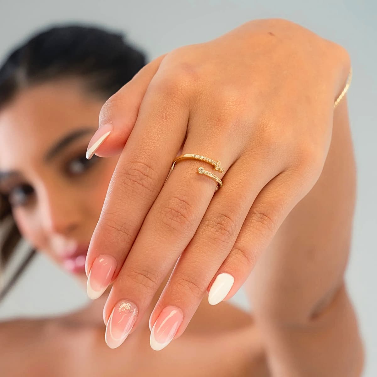 Anillo Luxe Ajustable – Oro Laminado 18K | OM JOYERÍA