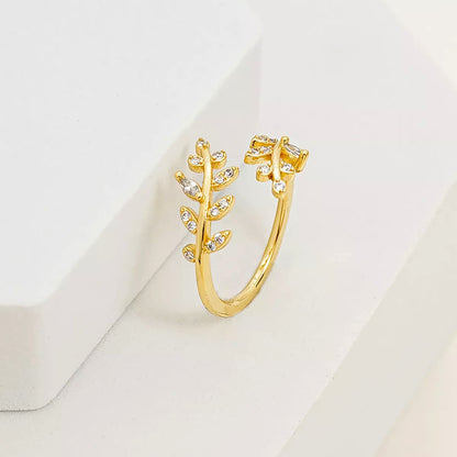 Anillo Victory Ajustable – Oro Laminado 18K | OM JOYERÍA