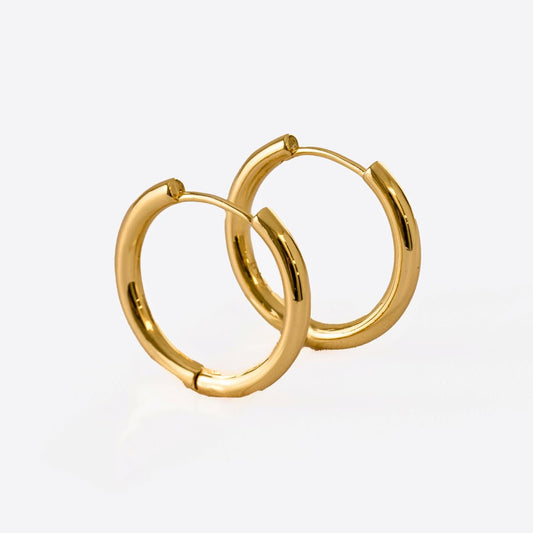 Aretes Candongas Royal G – Oro Laminado 18K | OM JOYERÍA