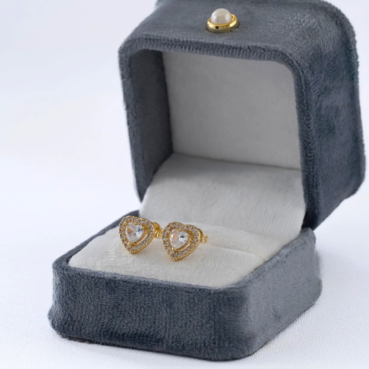 Aretes Topos Amore Halo 9 mm Oro Laminado 18K | OM JOYERÍA