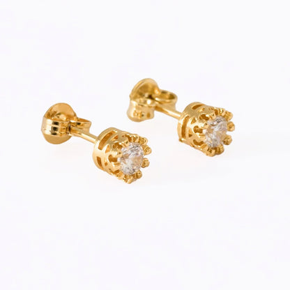 Aretes Topo Cristal Hombre – Oro Laminado 18K | OM JOYERÍA