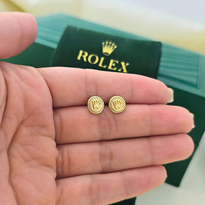 Aretes Topos Rolex 8 mm Oro Laminado 18K | OM JOYERÍA