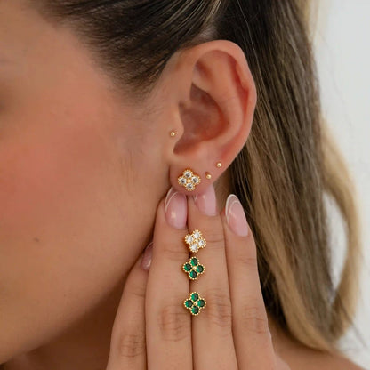 Aretes Clover Motif Trébol Verde – Oro Laminado 18K | OM JOYERÍA