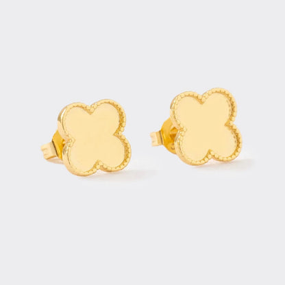 Aretes Clover Trébol Liso 1 cm – Oro Laminado 18K | OM JOYERÍA