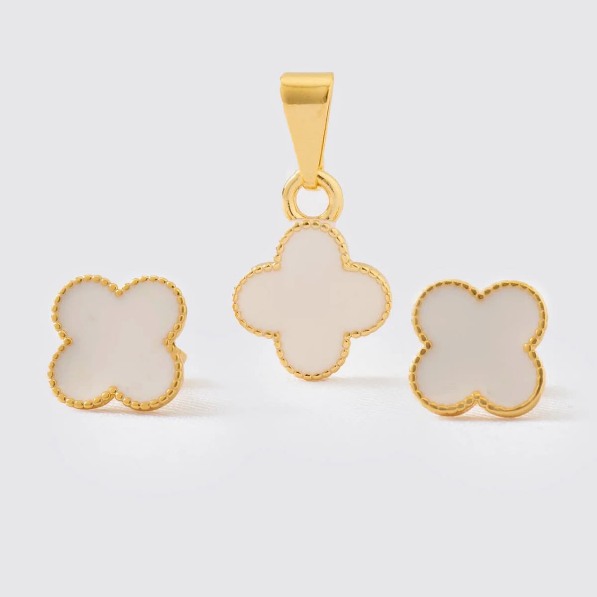 Conjunto Clover – Oro Laminado 18K | OM JOYERÍA