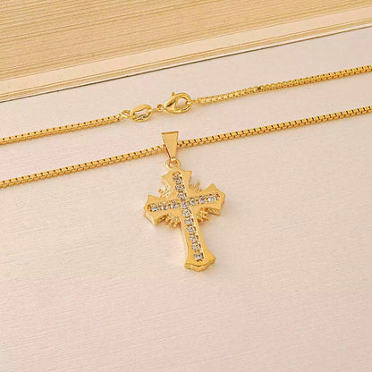 Dije Cruz Sagrada con Circonias Cristal Oro Laminado 18K | OM JOYERÍA