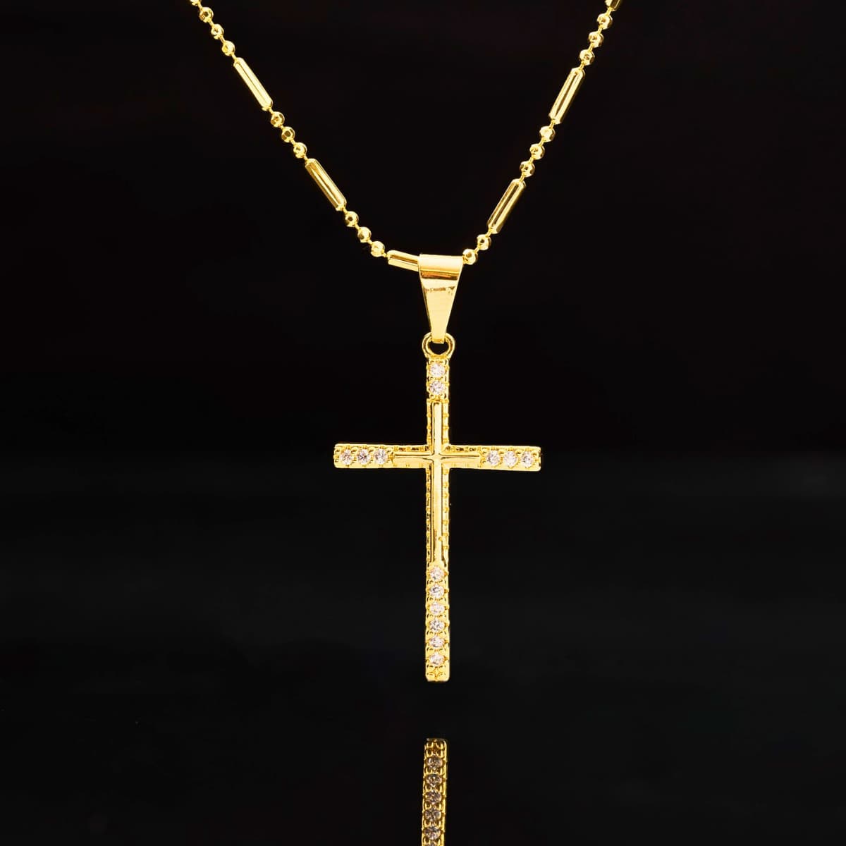 Dije Cruz Spitze 14 Oro Laminado 18K | OM JOYERÍA