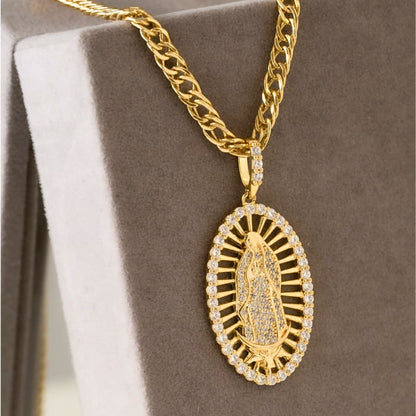Dije Virgen de Guadalupe Swarovski Oro Laminado 18K | OM JOYERÍA