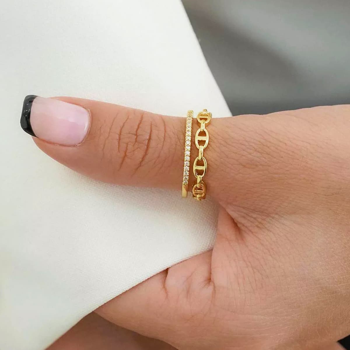 Anillo Gucci Ajustable – Oro Laminado 18K | OM JOYERÍA