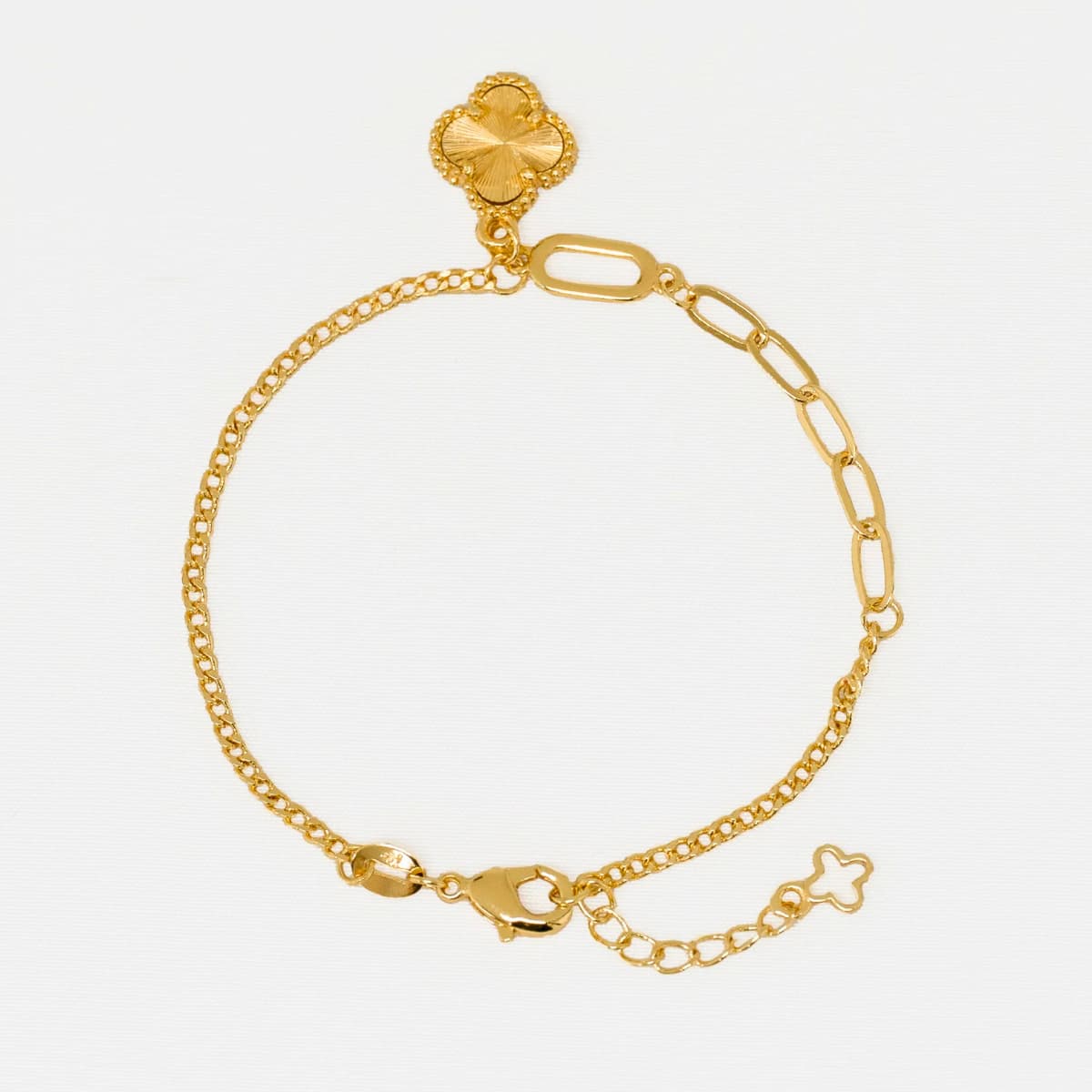 Pulsera Cubana Clover 1.1 cm – Oro Laminado 18K | OM JOYERÍA