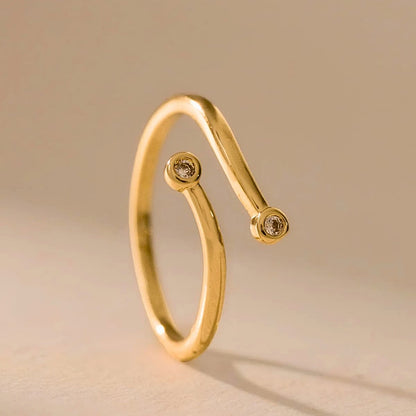 Anillo Signal Ajustable – Oro Laminado 18K | OM JOYERÍA